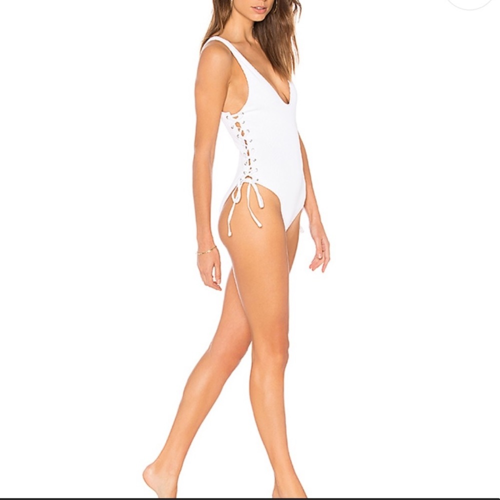 NWT Minkpink Kylie Swimsuit